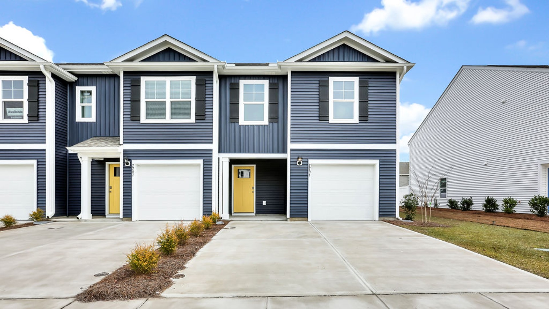 Welcome to the Mitchell! A two-story townhome with 4 bedrooms, 2.5 Baths, and 1 car garage in a prime location! Your new home in Leland, North Carolina in our Grayson Park community.