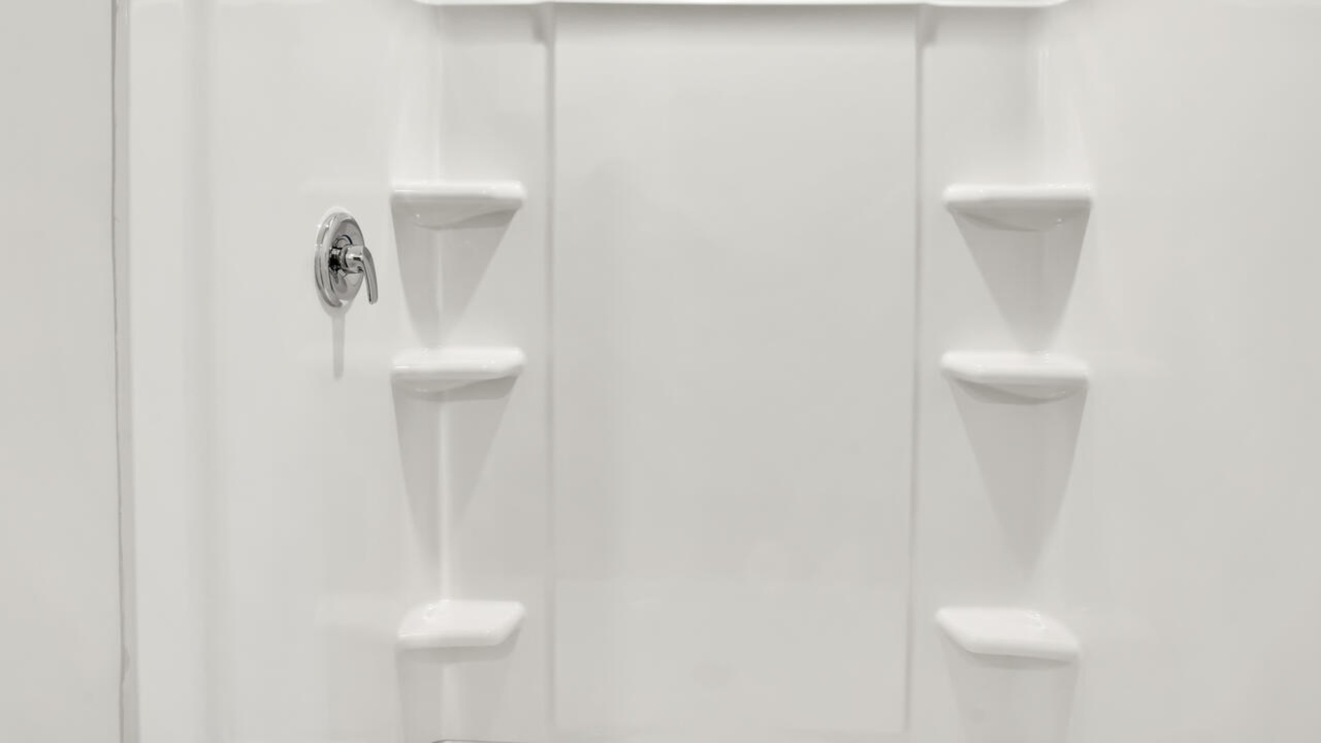 The primary bedroom features an ensuite bathroom with a double vanity, granite countertops, and walk-in closet.