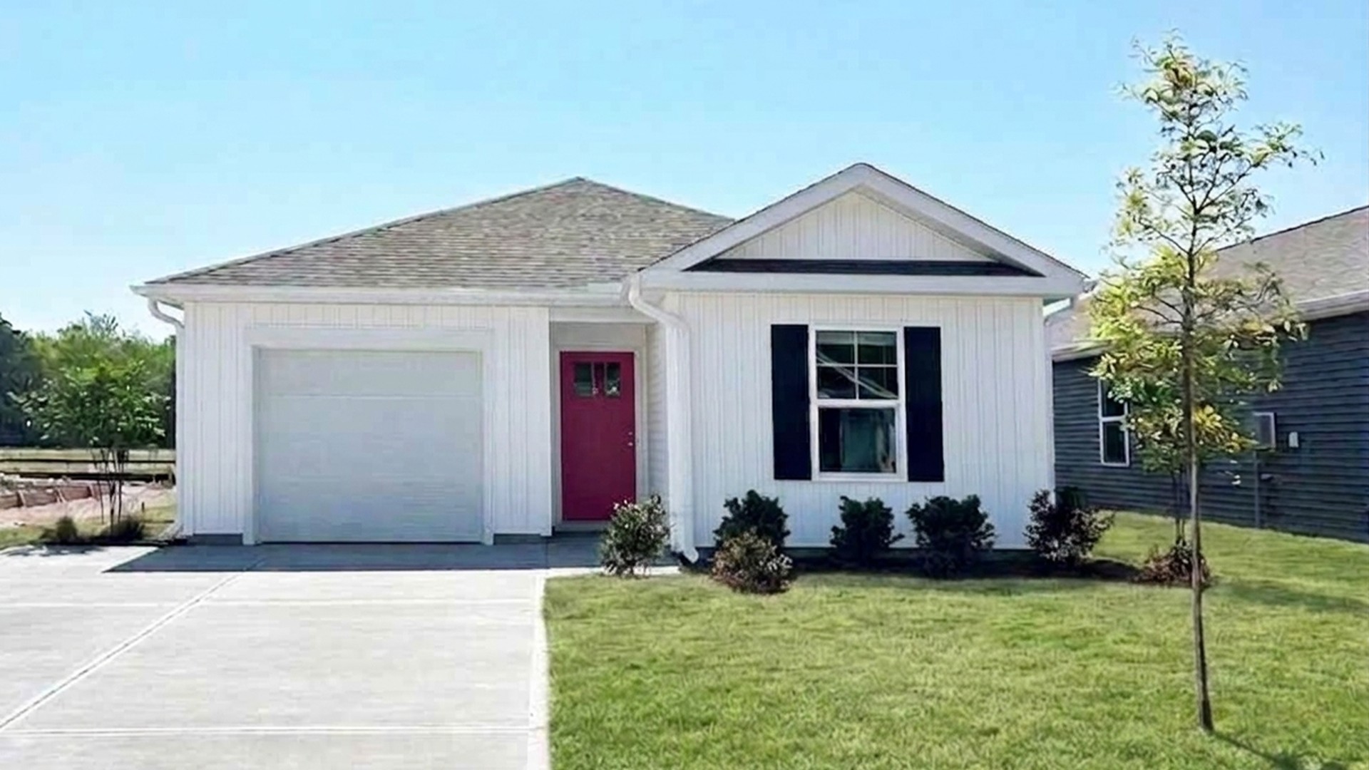 1265 Skystone Loop NE Lot 17 exterior