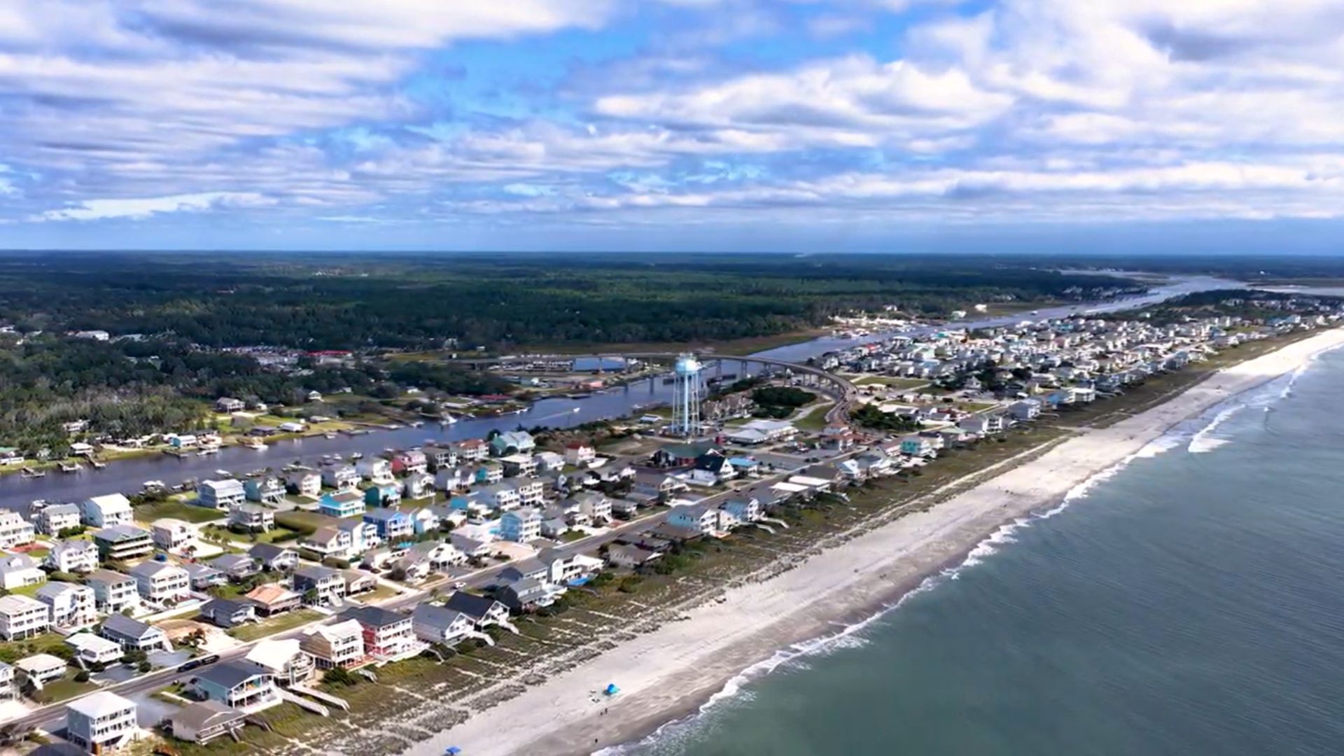 Situated in the heart of South Brunswick County, this rapidly expanding area lies just south of Wilmington, drawing people who appreciate a rural small-town vibe. Renowned for its stunning beaches, the region is a haven for water sports enthusiasts. Boaters can reach Sunset Harbor Boat Ramp in just 15 minutes. Golfers have access to numerous world-class courses and resorts. Beach lovers are in for a treat with quick drives to the finest beaches in Brunswick County like Oak Island, Holden Beach, and Ocean Isle in North Carolina, as well as Cherry Grove and North Myrtle Beach in South Carolina. Nearby Southport boasts a variety of retail and dining options, both big brands and local favorites