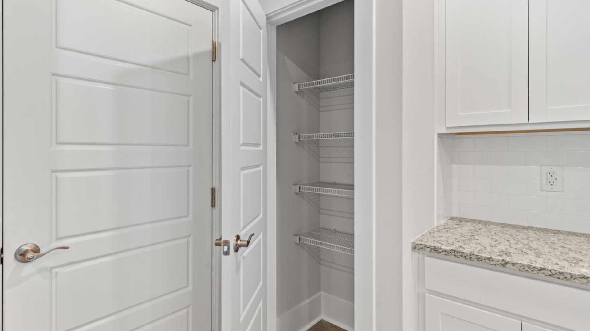 Entering the home we find a large family room and dining area that's perfect for entertaining. The heart of the home is the kitchen features granite counters, stainless-steel appliances and a large peninsula island with room for 4 counter height barstools.