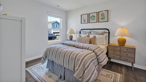 In addition, there are another 2 bedrooms and full bath. In every bedroom you’ll have vinyl floors and a closet in each room. Whether these rooms become bedrooms, office spaces, or other bonus rooms, there is sure to be comfort.