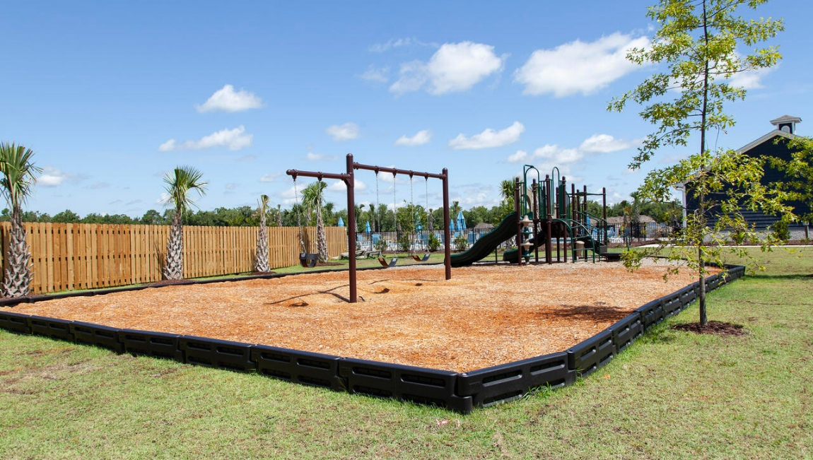 Homeowners enjoy the community amenities that include a large swimming pool, pavilion with fitness room, firepit, sand volleyball, tot lot, sport court and walking trails.