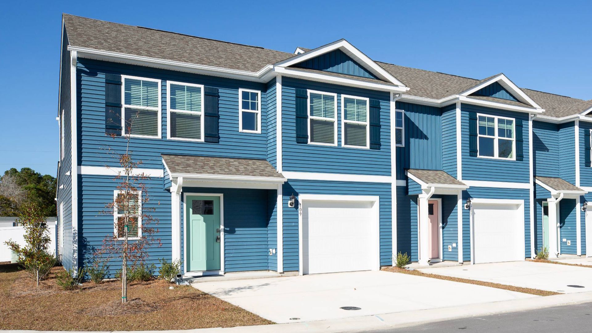 Welcome to the Norman a two-story townhome with 4 bedrooms, 2.5 Baths, 1,763 sq ft and 1 car garage in a prime location in Surf City, North Carolina in our Waterside townhome