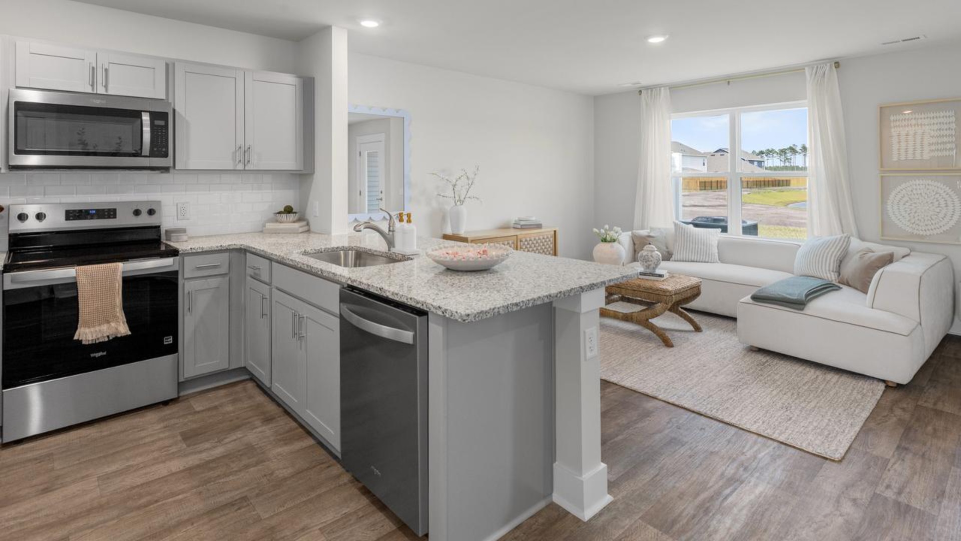 The Pearson floor plan is a 3-bedroom, 2.5-bath, 1,418 sq ft of living space, located in our Sidbury Station community in Castle Hayne, North Carolina. The Pearson combines modern convenience with style and charm.