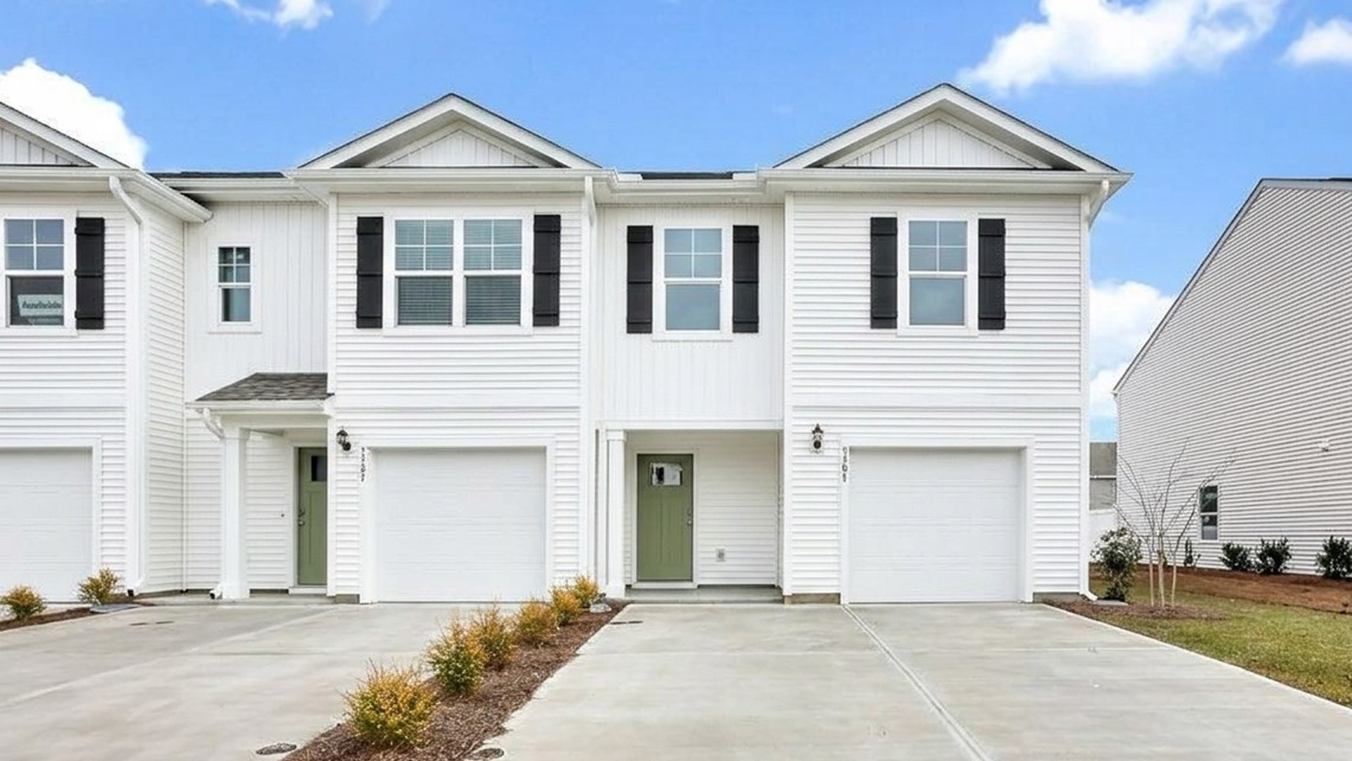 4345 Majesty Drive Unit 396 exterior