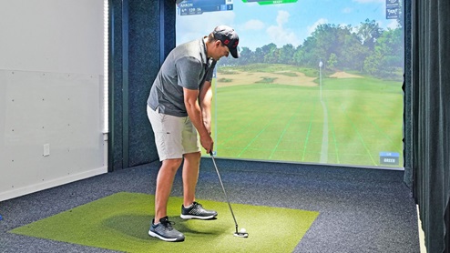 Golf Simulator. Golfing. Golfer