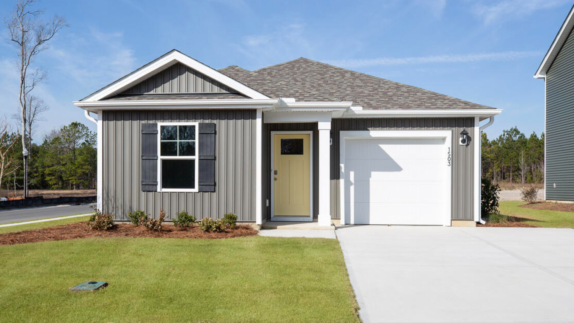 The beautiful one-story Devon cottage with 3 bedrooms, 2 full baths and 1,281 sq ft is located in Bolivia, North Carolina our Eagle Creek community.