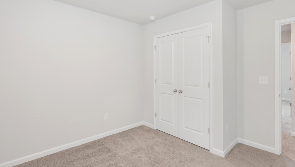 The Brandon offers an open floorplan where the great room leads into the dining room. The adjoining kitchen has a breakfast bar and pantry. Primary Suite with Deluxe Bath. Walk in closet off Primary Bath. Walk in laundry room. Two large secondary bedrooms with deep double door closet.