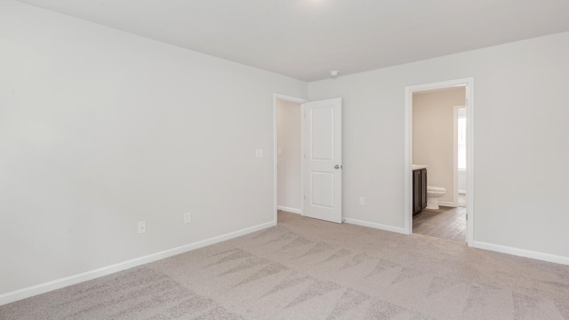 The Brandon offers an open floorplan where the great room leads into the dining room. The adjoining kitchen has a breakfast bar and pantry. Primary Suite with Deluxe Bath. Walk in closet off Primary Bath.
