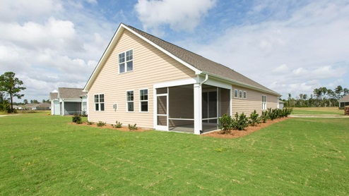 The Darby is a beautiful home with 4 bedrooms, a flex room. Brunswick Forest Resort Style Amenities include pools, clubhouse, a golf course, walking trails