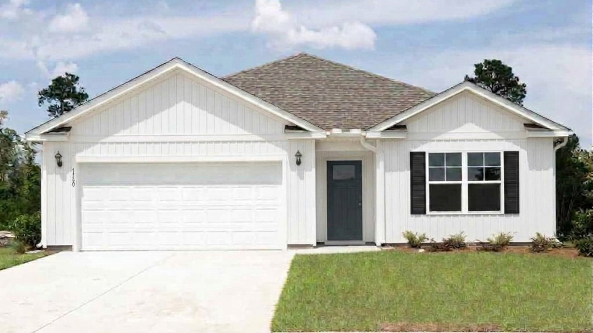 The Cali is one of our one-story floorplans featured in our The Merchant Point community in Jacksvonville, NC. With 2 modern exteriors to choose from, the Cali is sure to turn heads. To top it off, it's one of our floorplans that offers a 2-car garage.