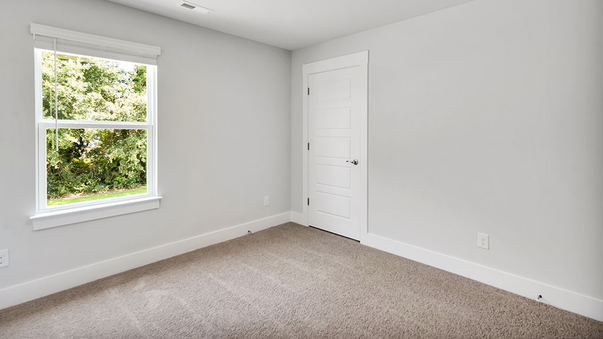 v In every bedroom you’ll have carpeted floors and a closet in each room. Whether these rooms become bedrooms, office spaces, or other bonus rooms, there is sure to be comfort.