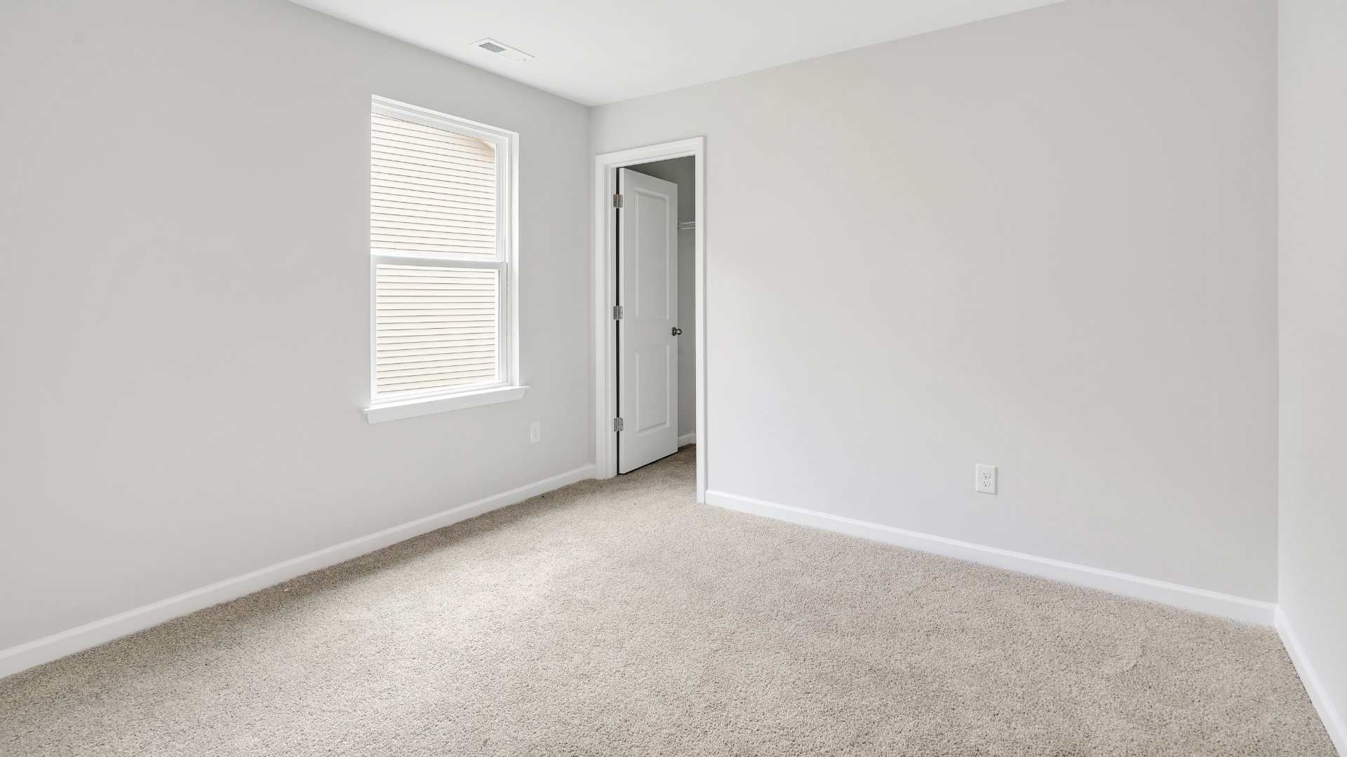 Upstairs is a large bonus room and four additional bedrooms and two full baths. In every bedroom you’ll have carpeted floors and a closet in each room. Whether these rooms become bedrooms, office spaces, or other bonus rooms, there is sure to be comfort.