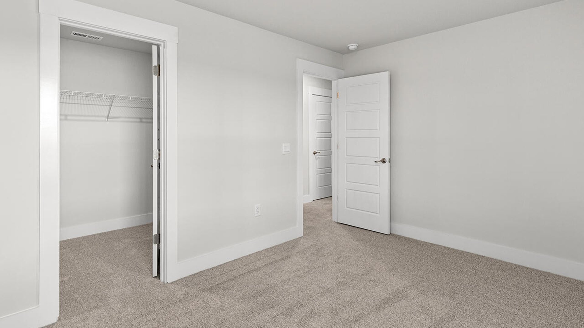 Upstairs is a large bonus room and four additional bedrooms and two full baths. In every bedroom you’ll have carpeted floors and a closet in each room. Whether these rooms become bedrooms, office spaces, or other bonus rooms, there is sure to be comfort.