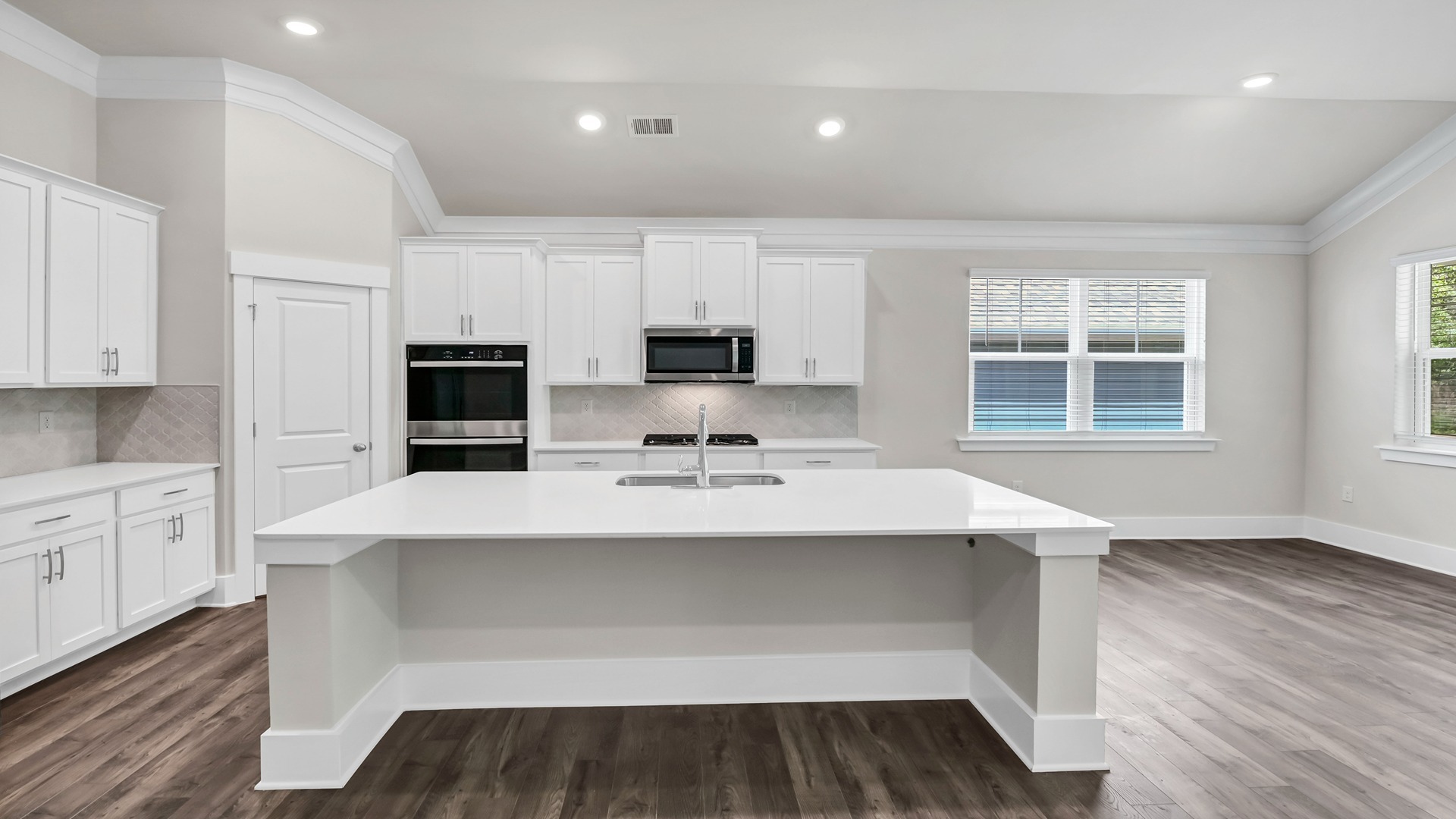 Litchfield kitchen with white cabinetry