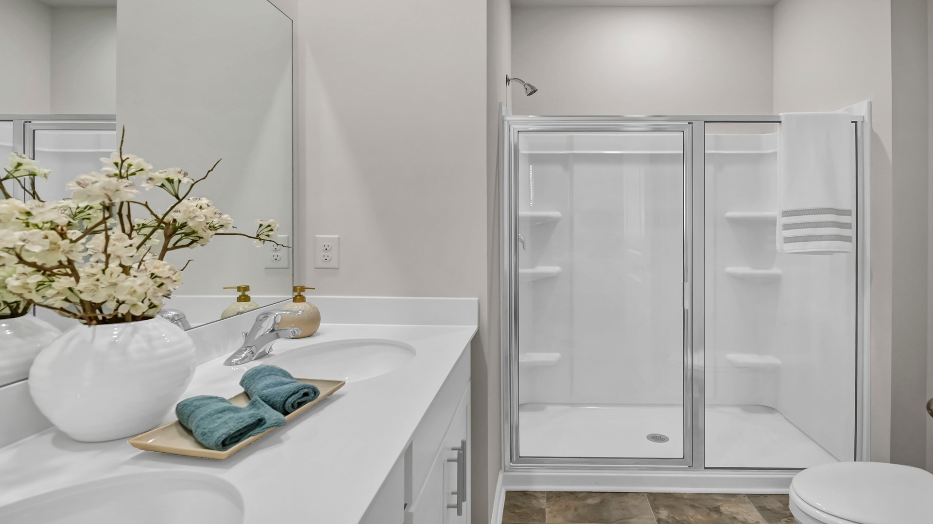 Standup glass front primary shower