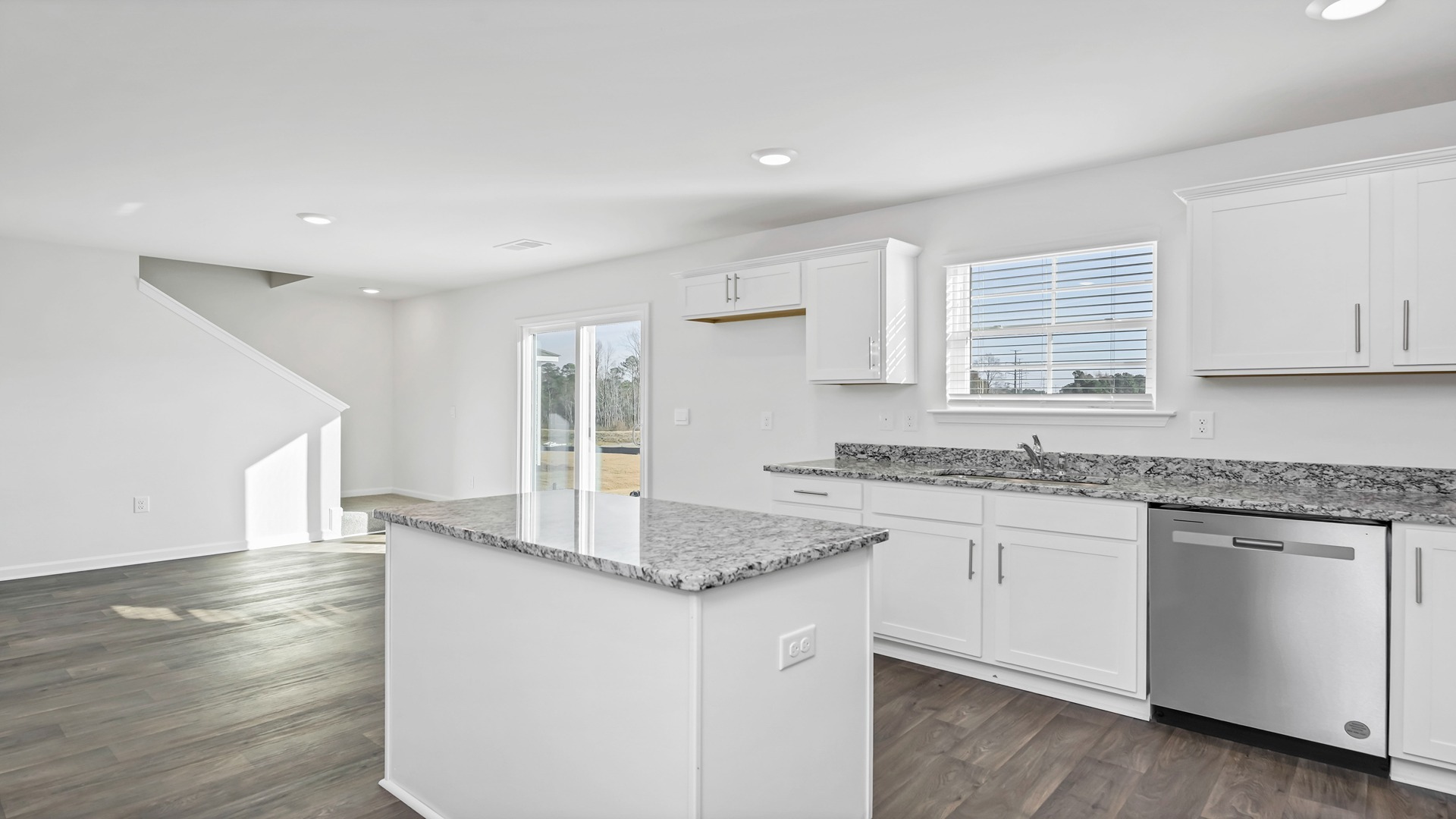 Small floating island in the kitchen