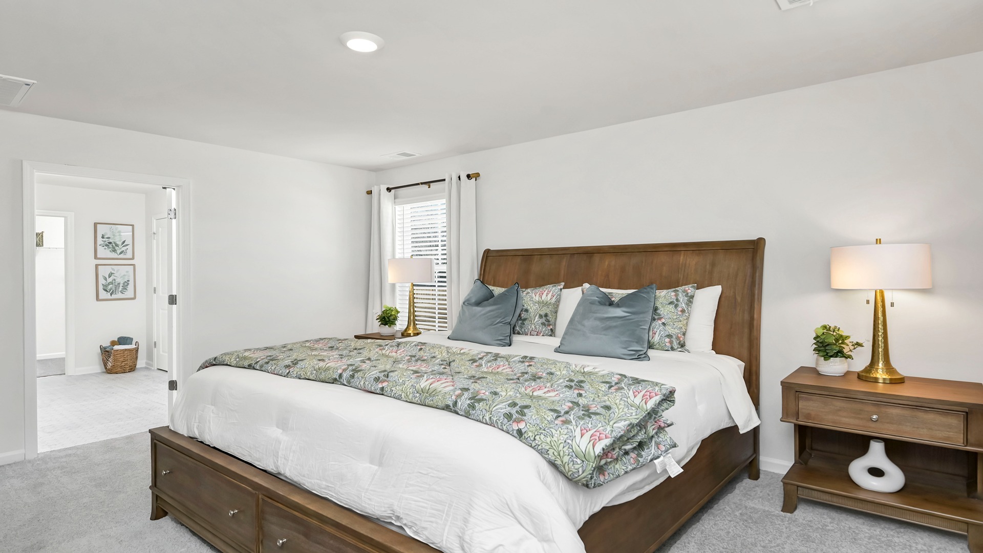 A king set comfortably fits in the primary bedroom