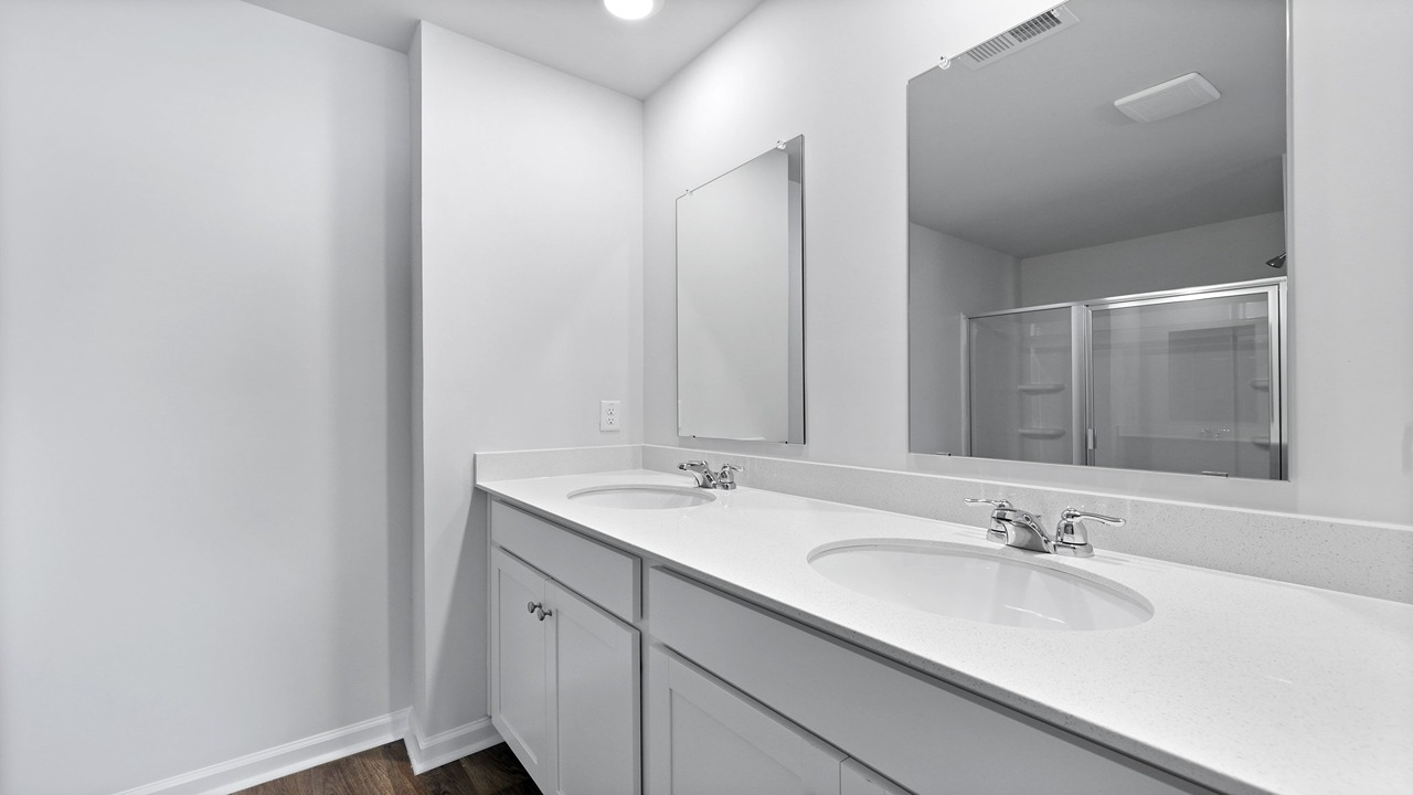 Double primary vanity