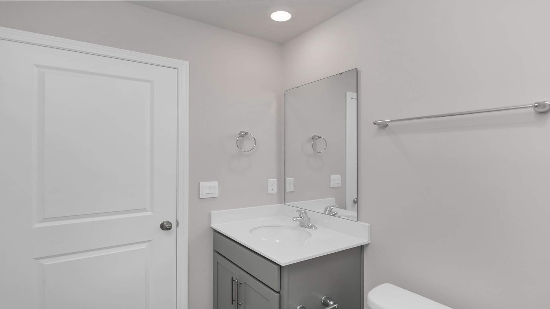 Bathroom 2 is near bedroom 2