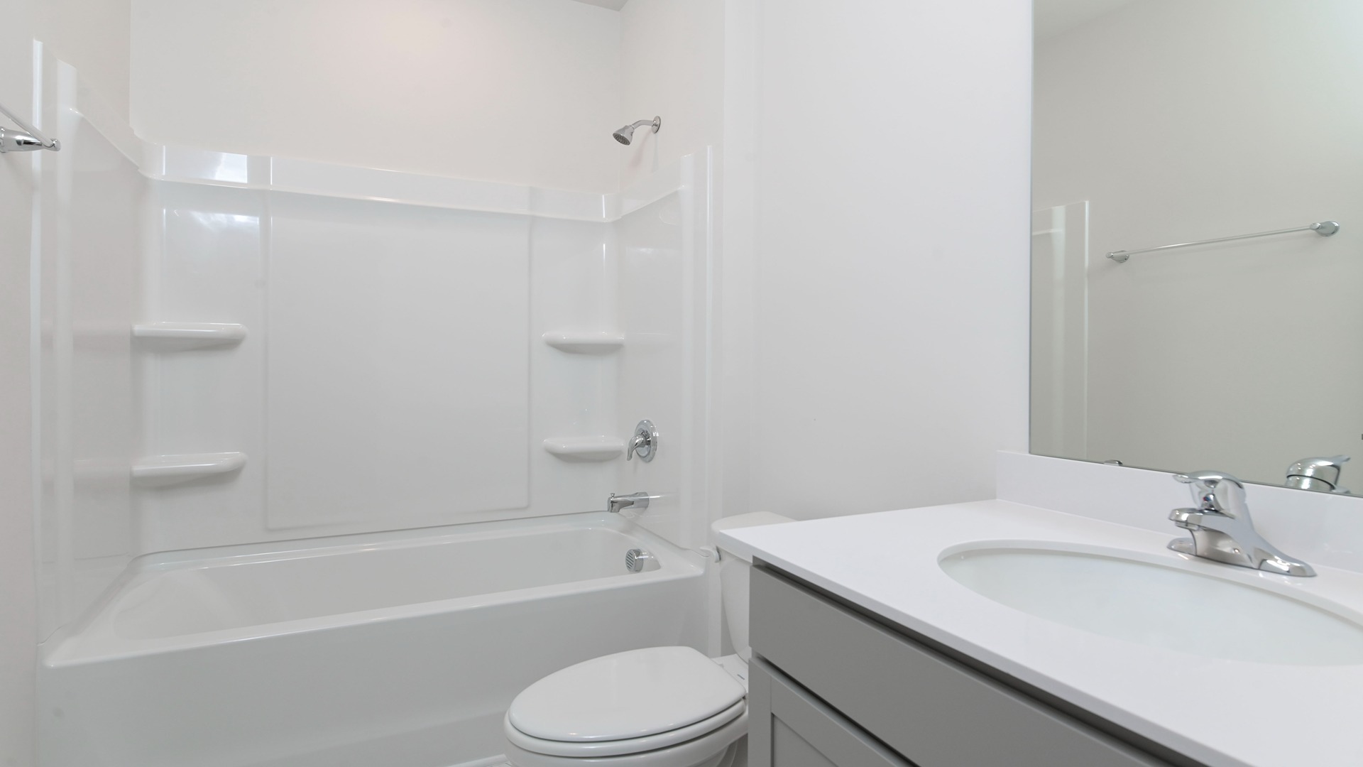 The full bathroom is located between bedroom 2 and 3