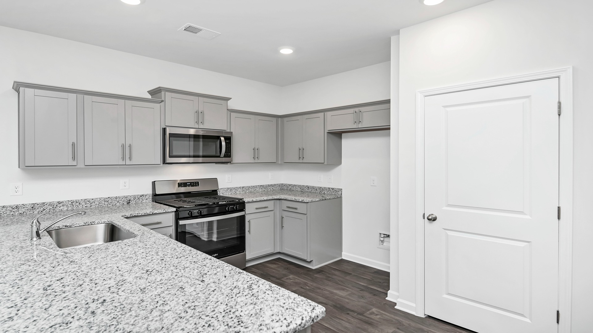 Ample cabinet space in the kitchen