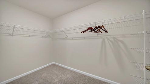 Aisle Owner's Closet