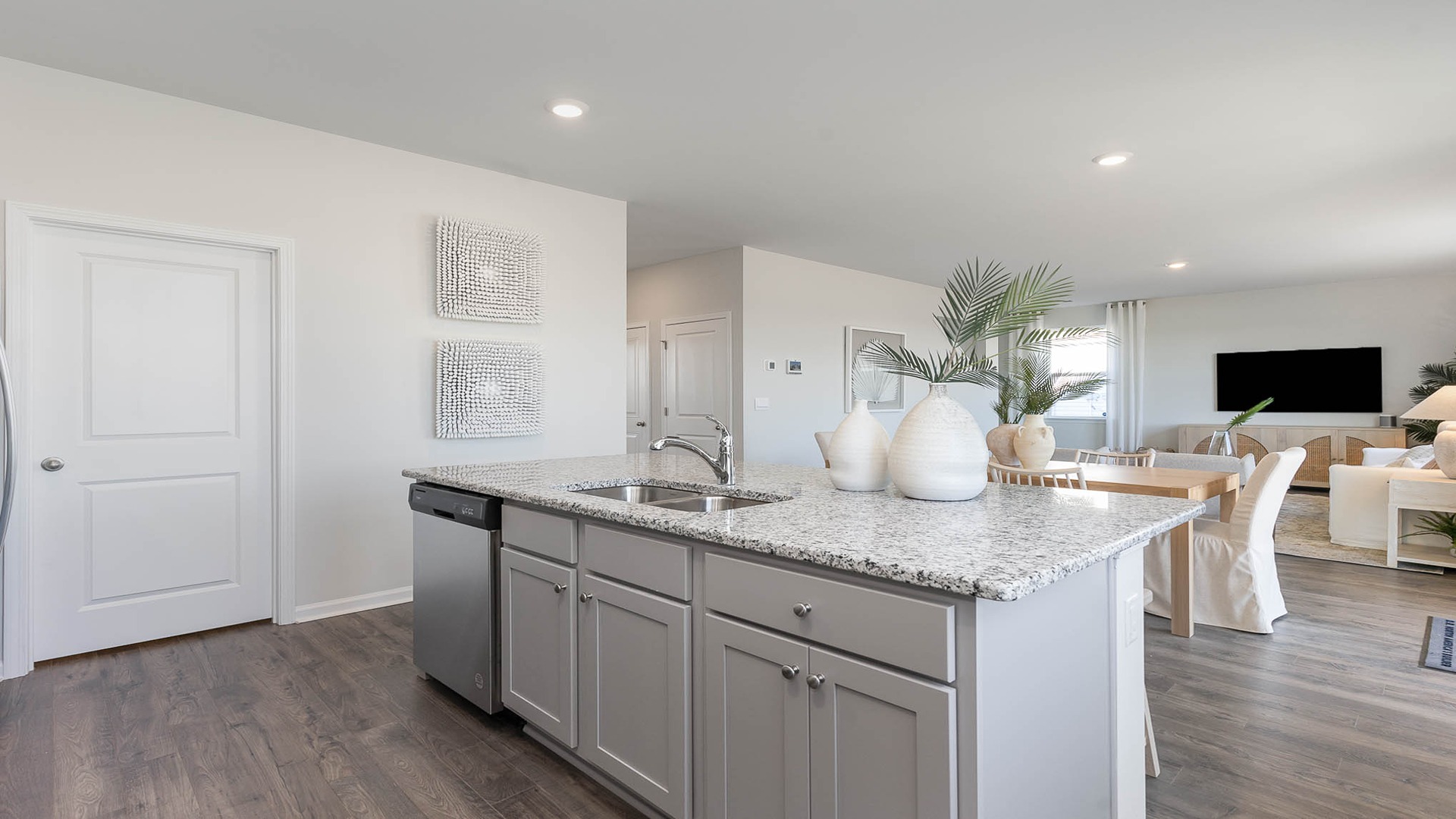 Floating kitchen island with space for barstool seating
