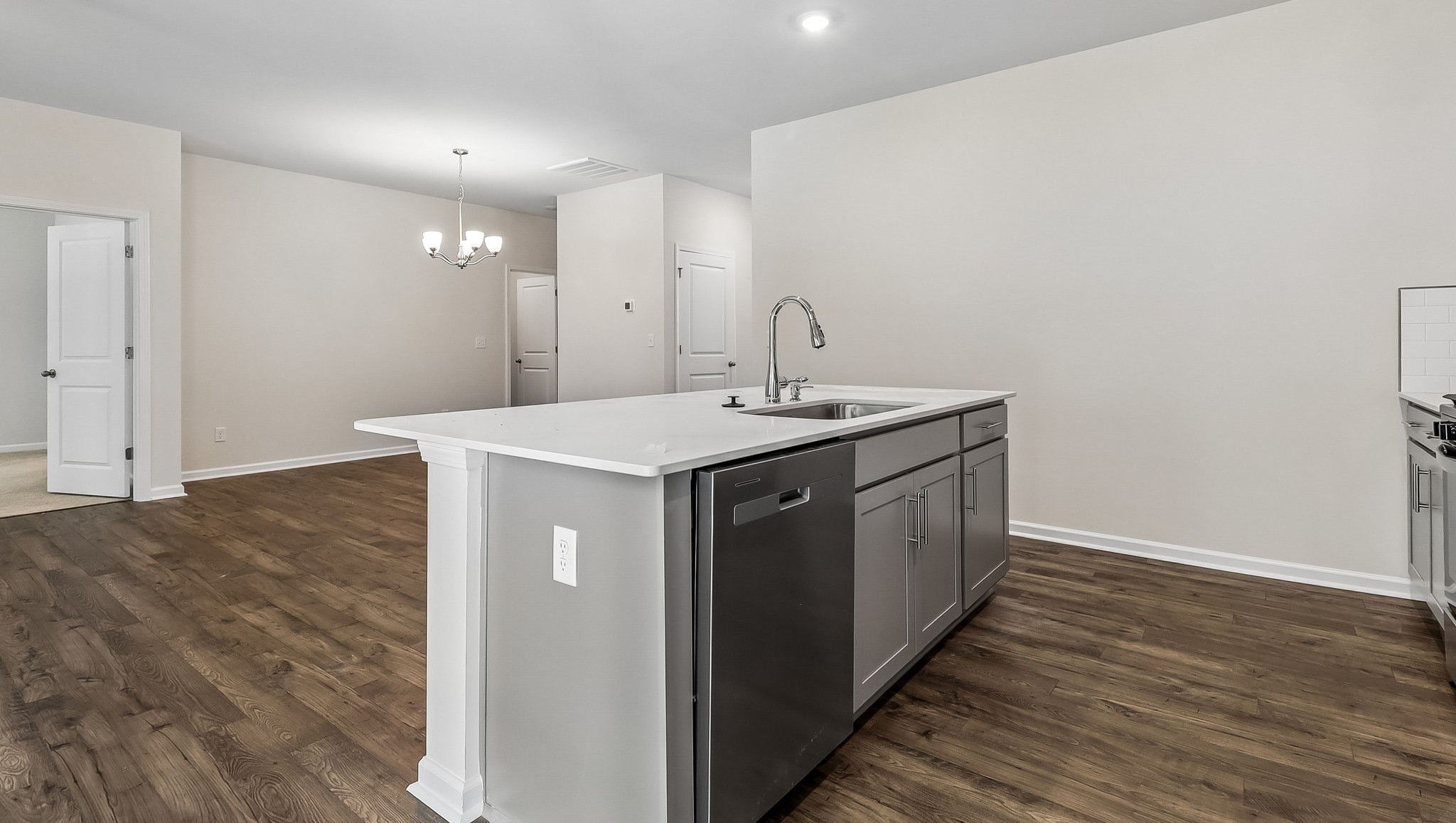 Floating island in the kitchen of the Kerry with space for barstool seating