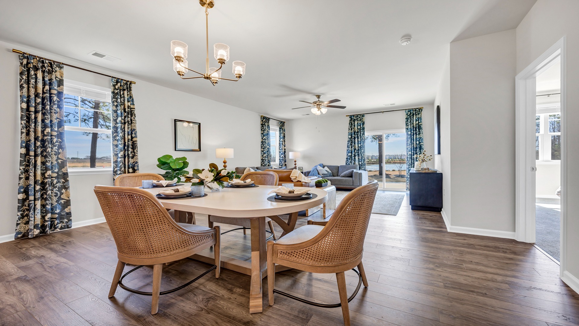 Completely open dining area in new construction home for sale in Gilbert, SC off Augusta Hwy