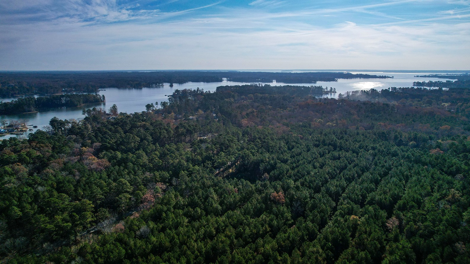 Aerial view Lake Murray near Lake Tide Summit