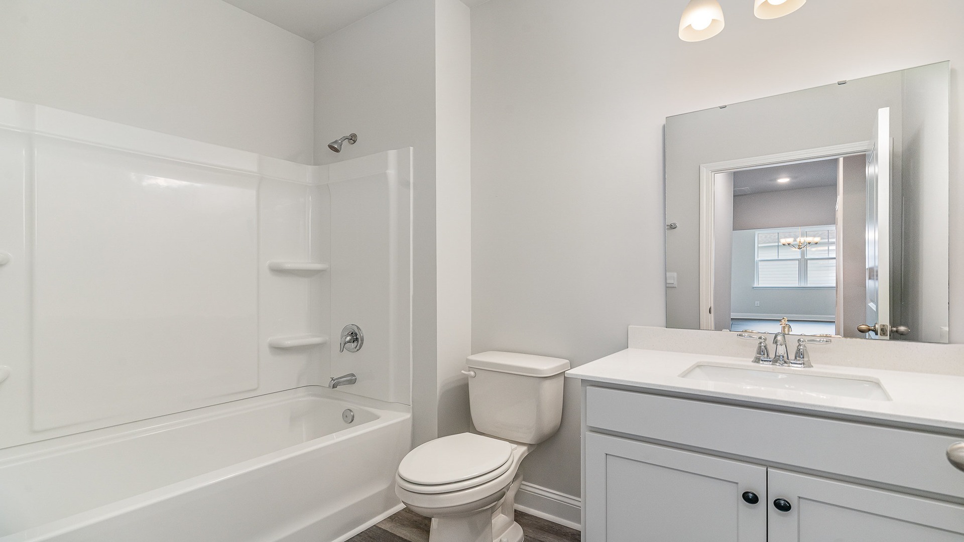 Bathroom 4 downstairs with shower tub combo