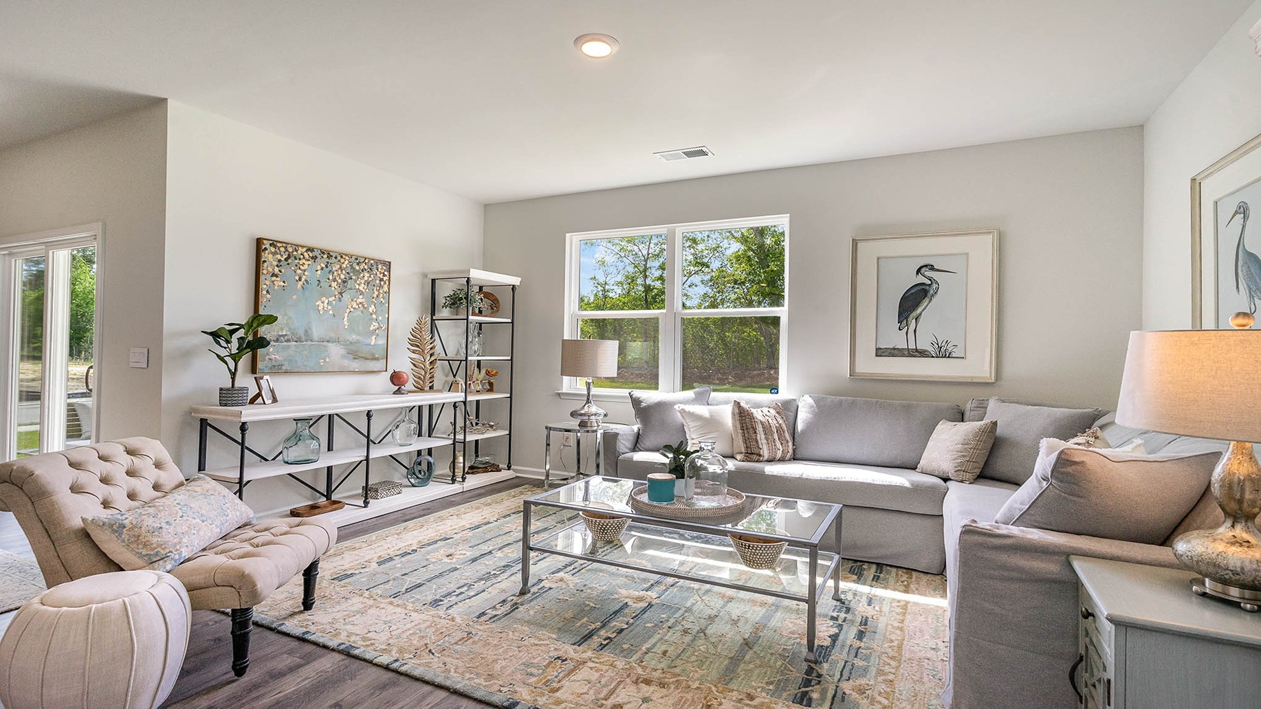 Living area off kitchen and dining areas