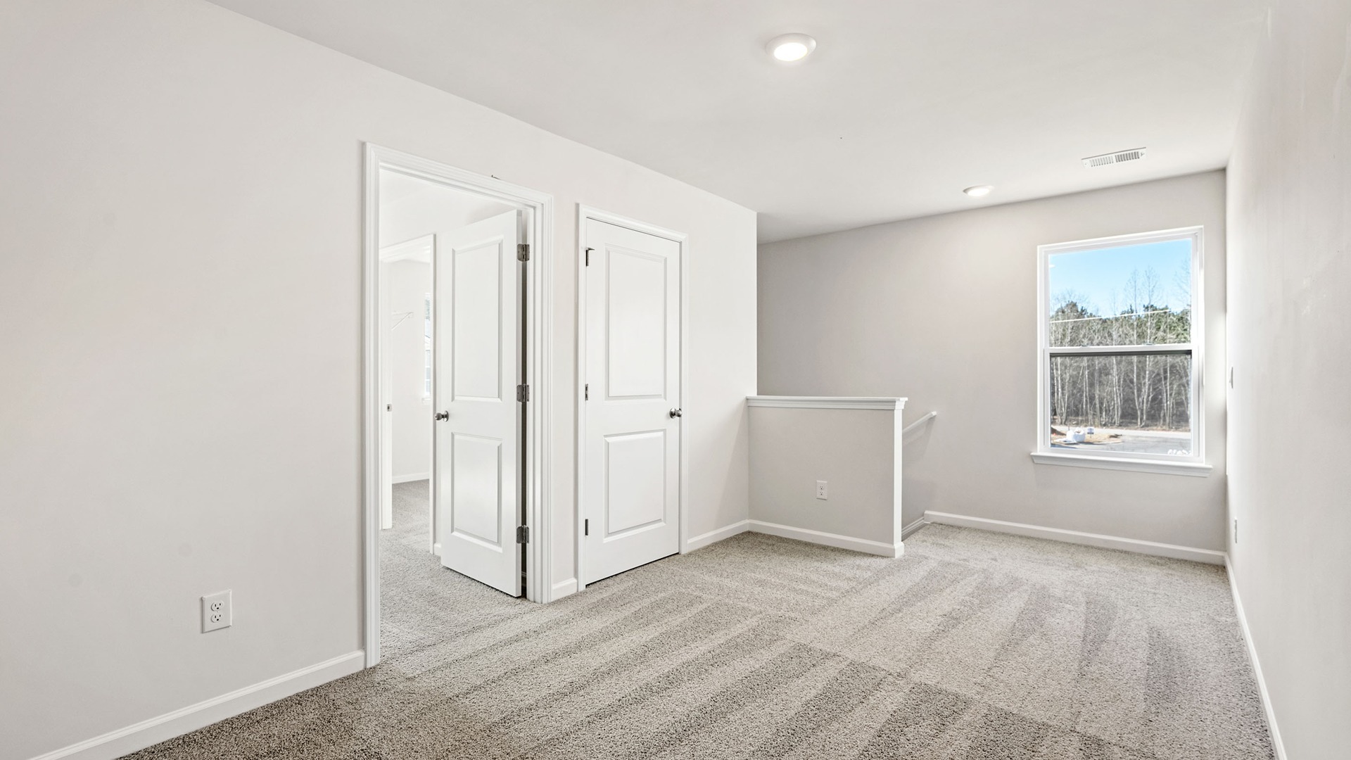 Upstairs stair landing/loft