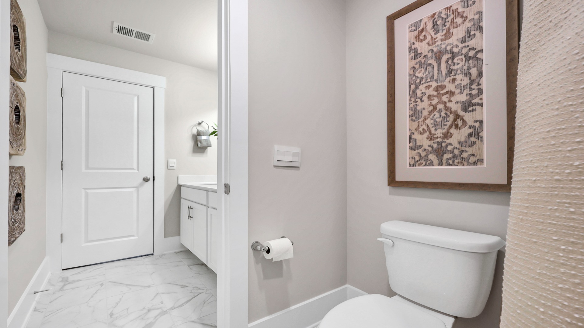 Separate water closet for toilet and shower/tub