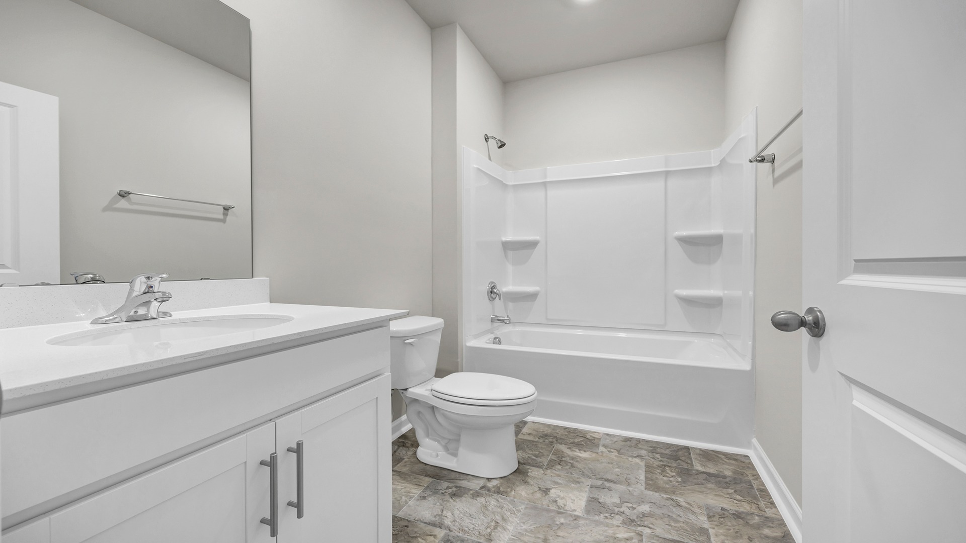 Shared bathroom 2 with a shower tub and a single sink vanity