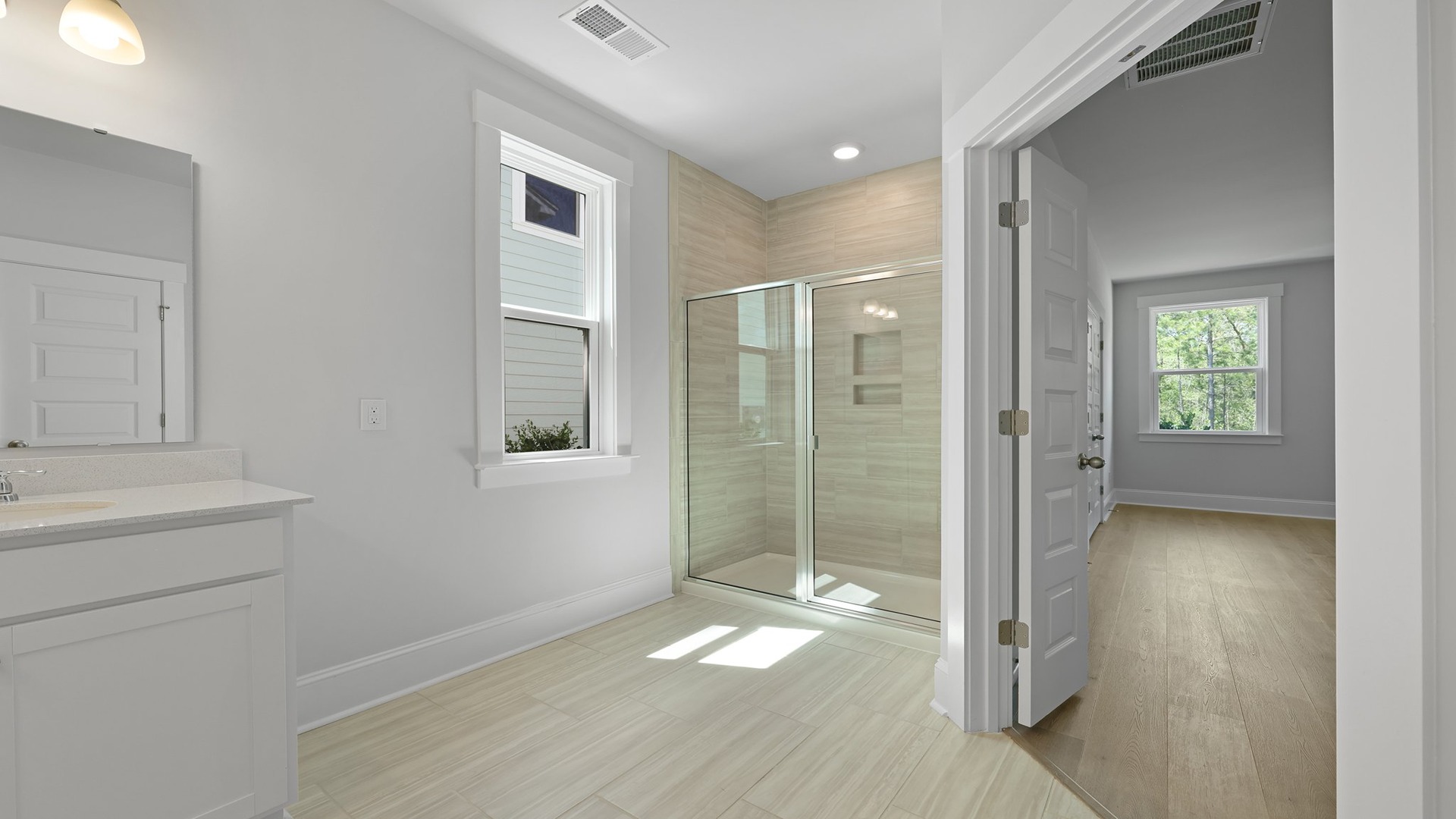 Standup primary shower