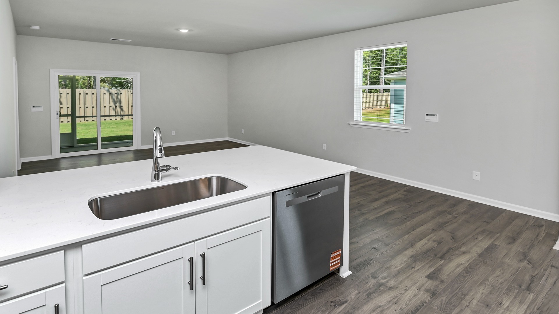 Kitchen bar with sink and dishwasher