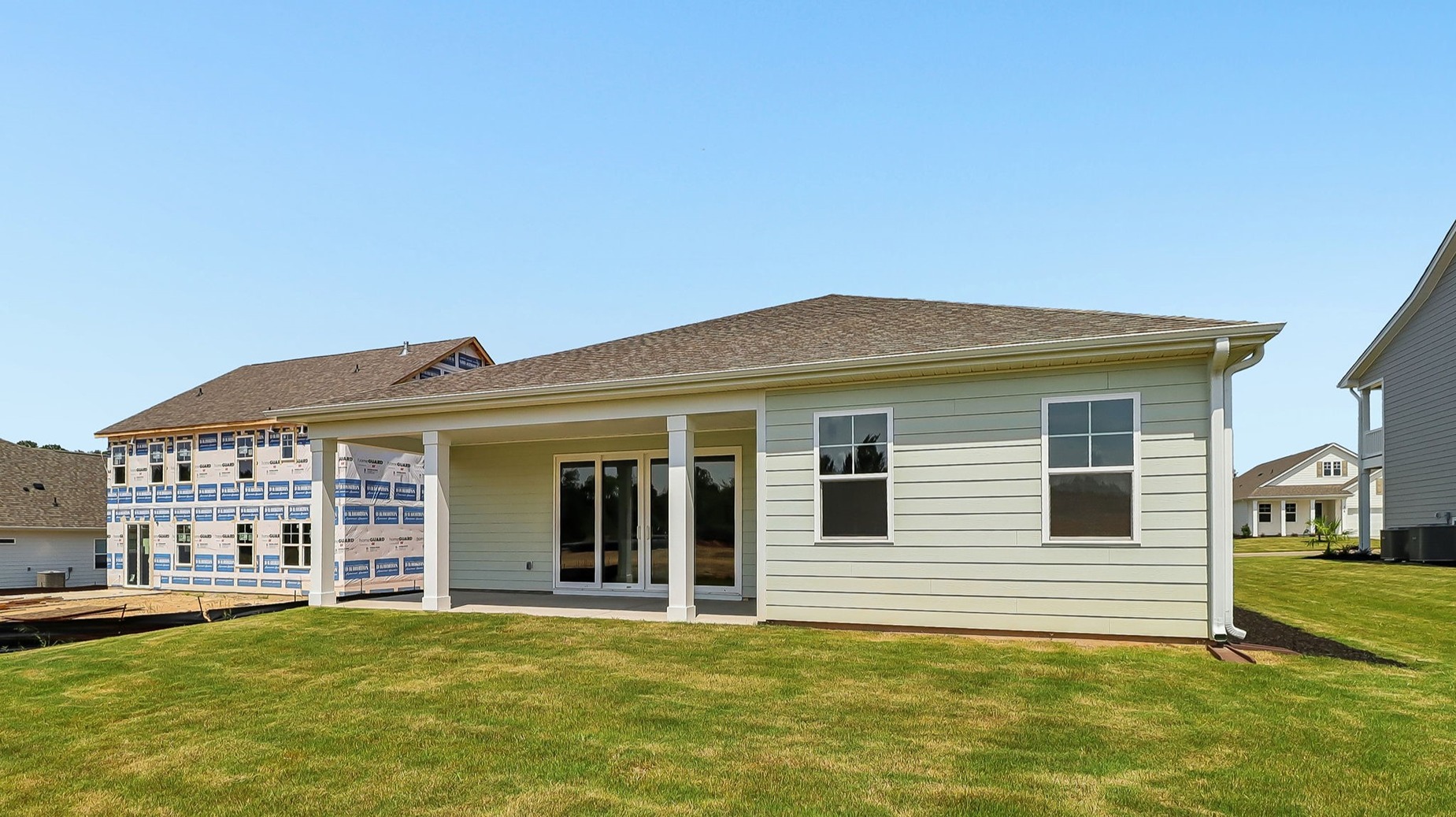 Sodded, spacious back and side yards in Shell Pointe subdivision