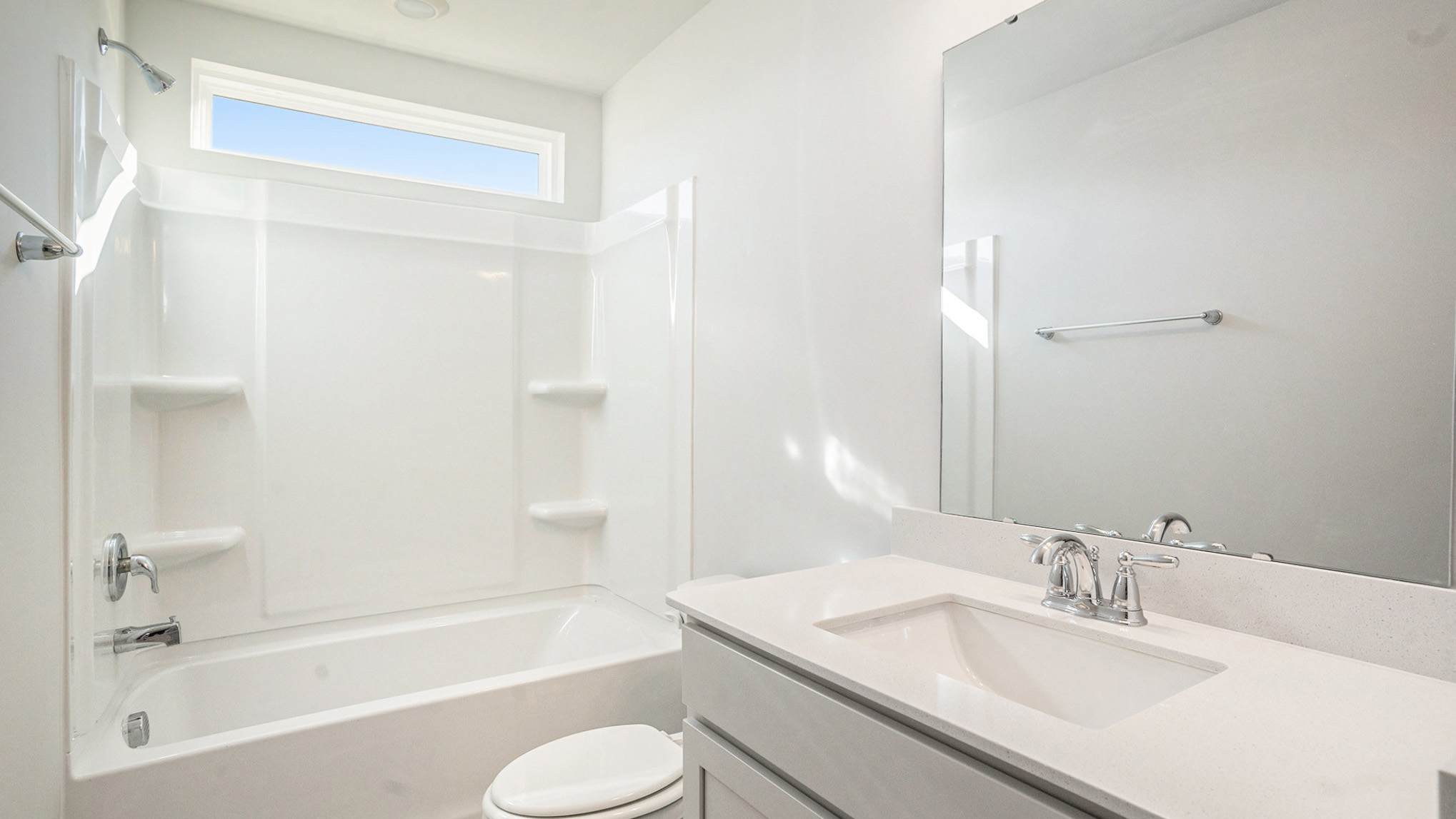 Bathroom 2 with a shower/tub combo