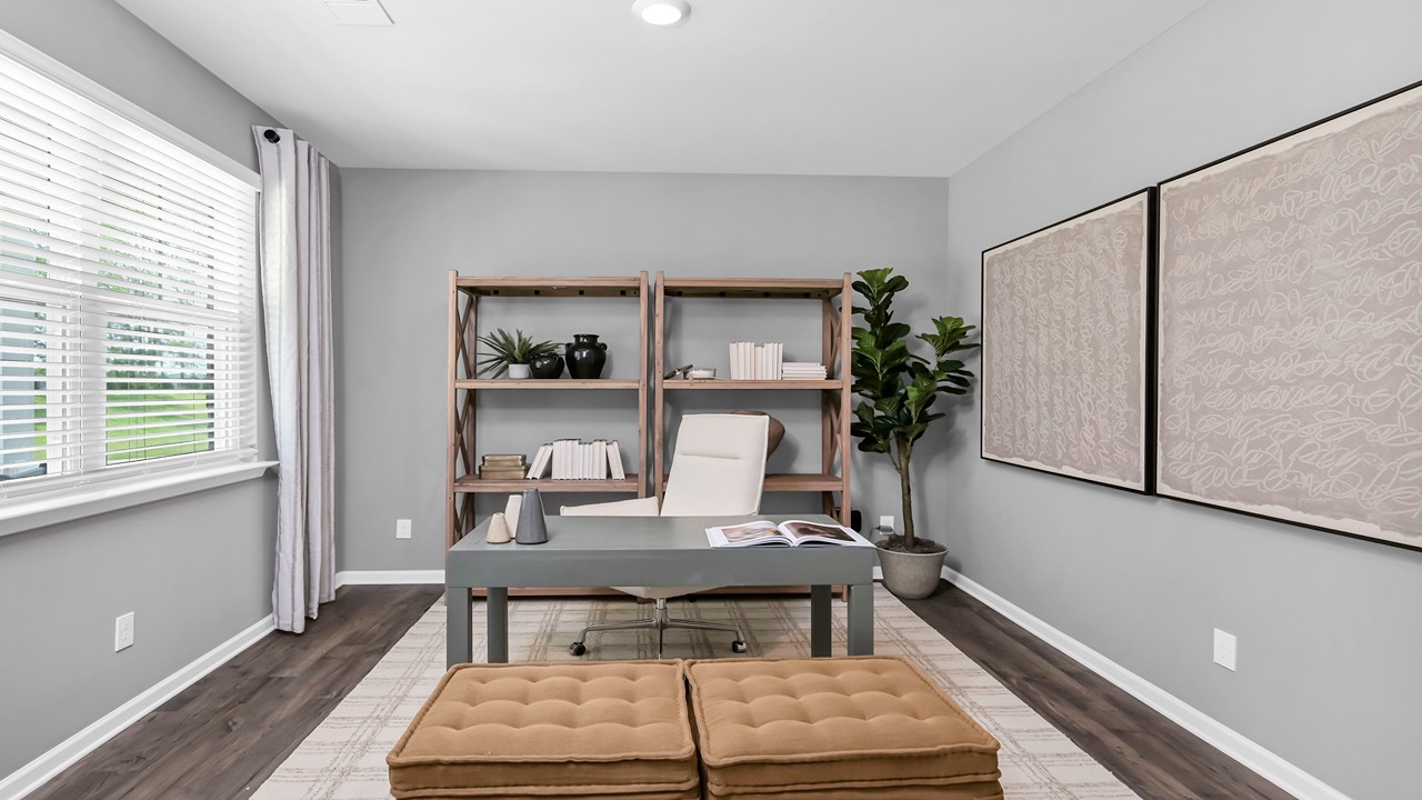 Flex space staged as home office in Hayden floorplan in Leatherstone