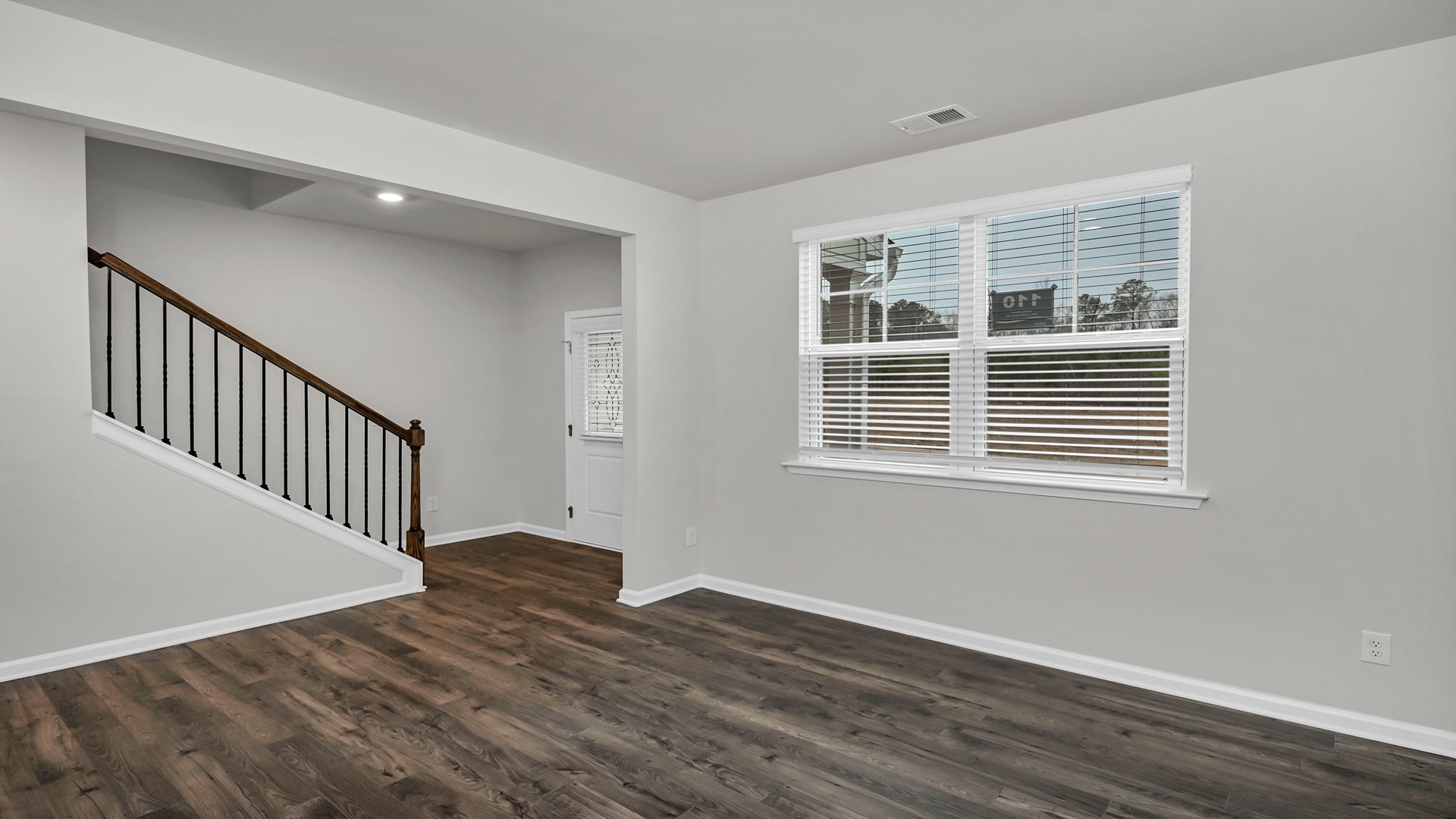 First floor flex space