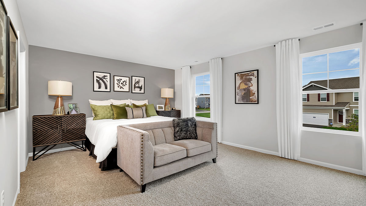 Upstairs primary bedroom