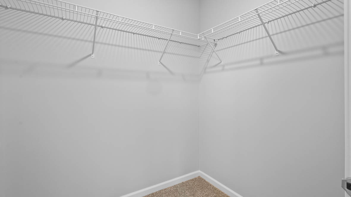 Walk in closet