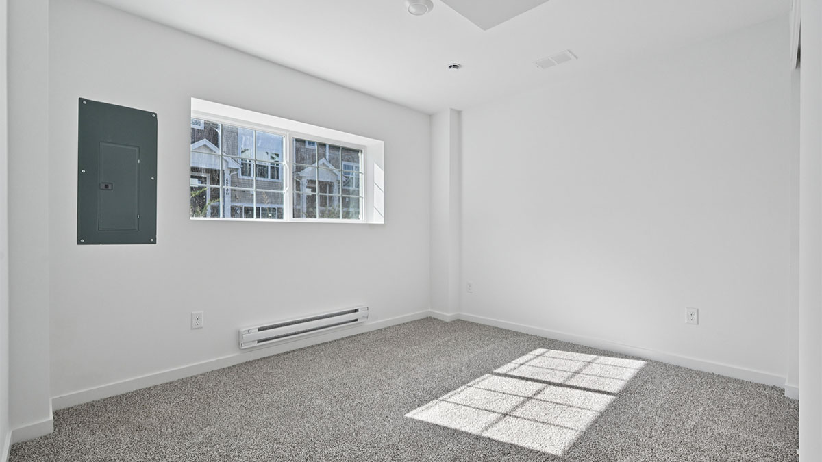 Lower level bonus room