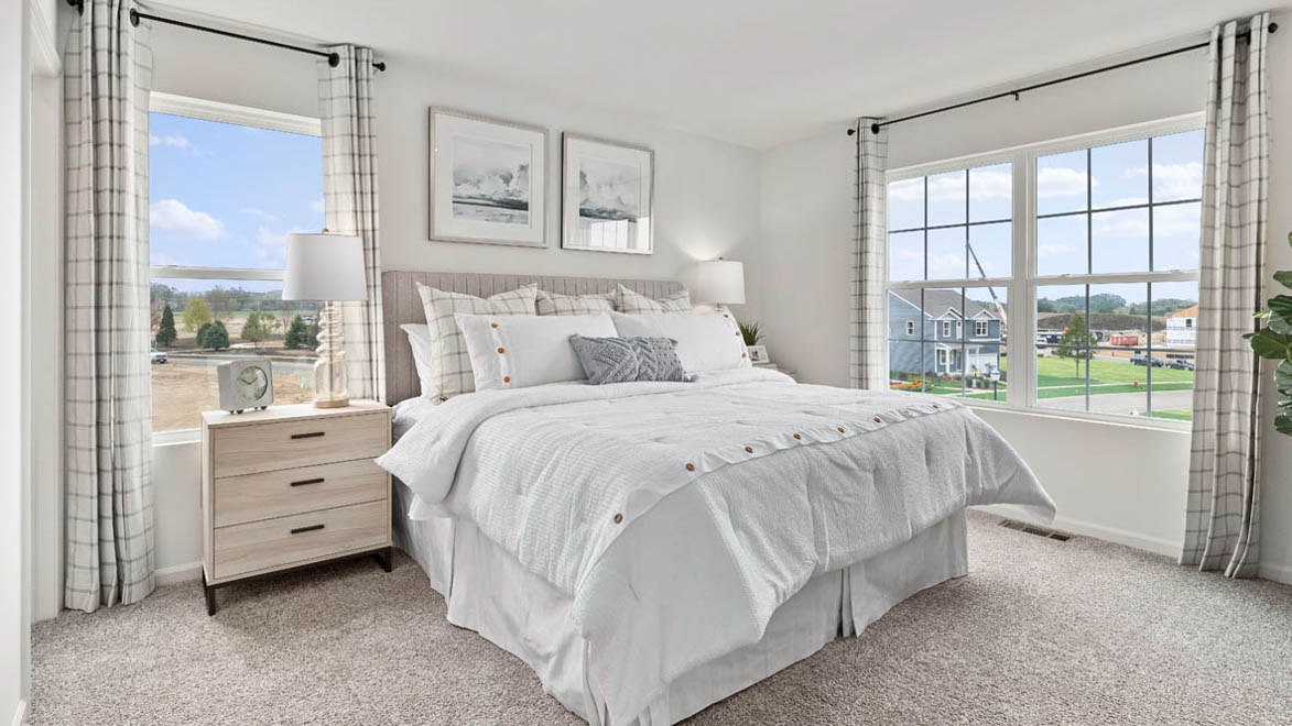 1411 Oakfield Lane, Pingree Grove, IL, Cambridge Lakes North Townhomes By D.R. Horton three-story from street