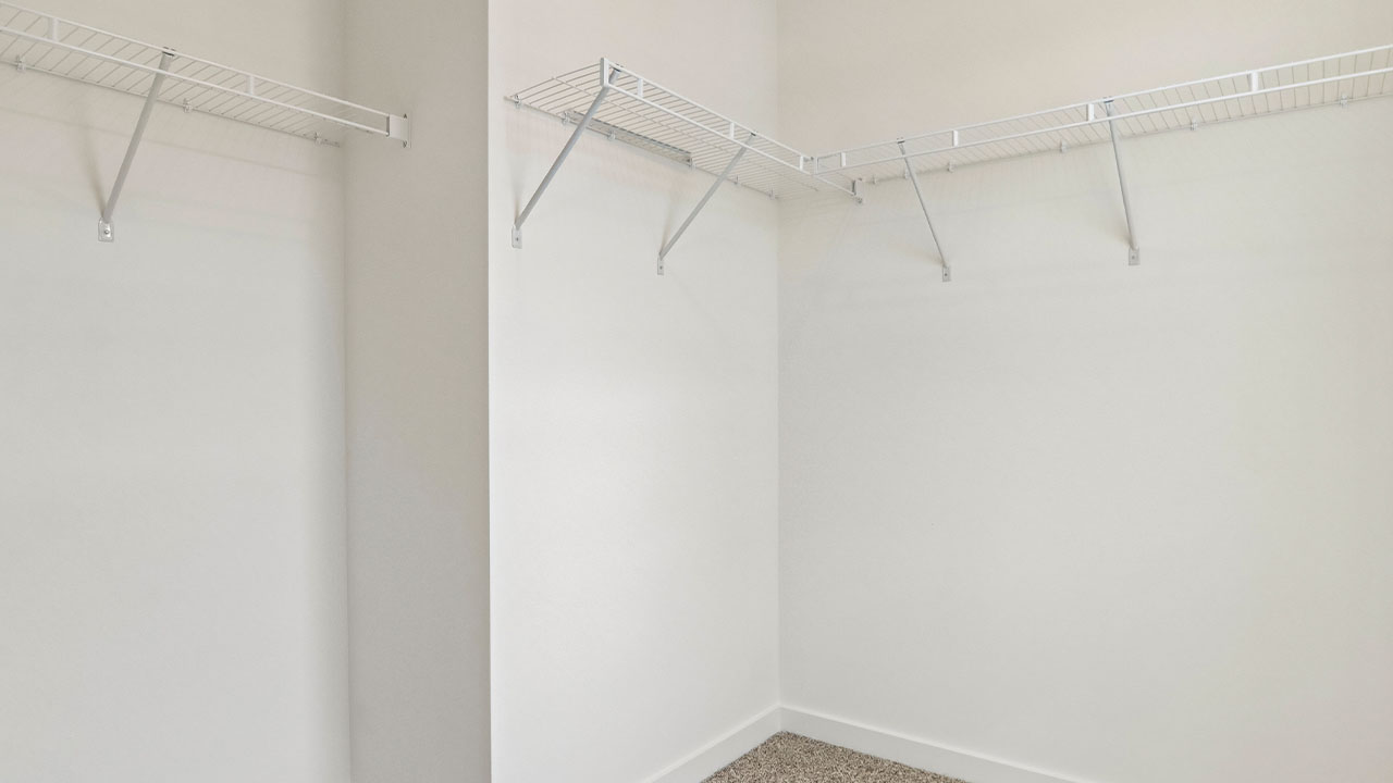 walk in closet