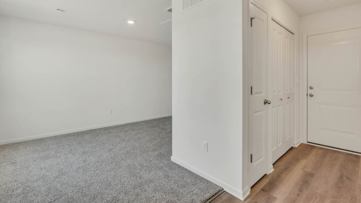 Flex room off of garage entry