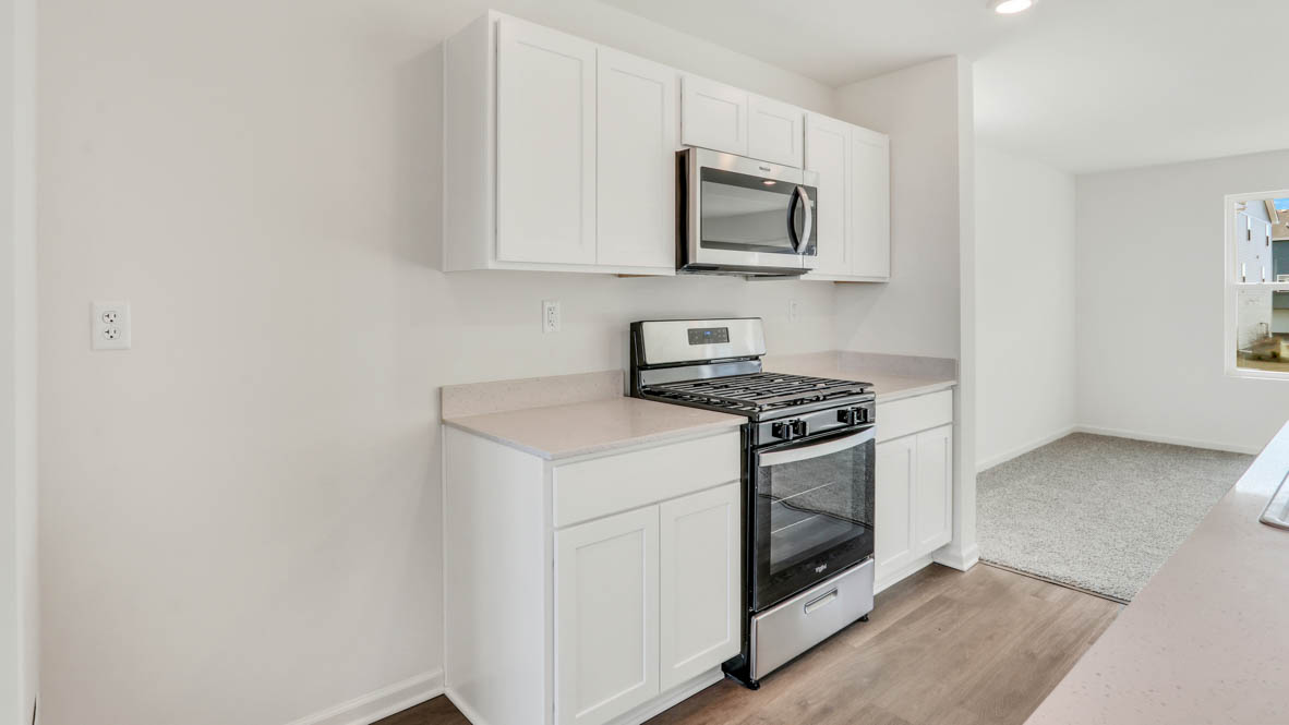 Kitchen with large island